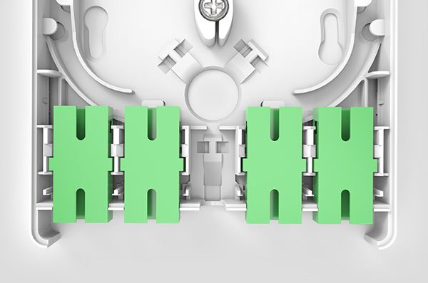 Max. 4 SC or 8 LC connections