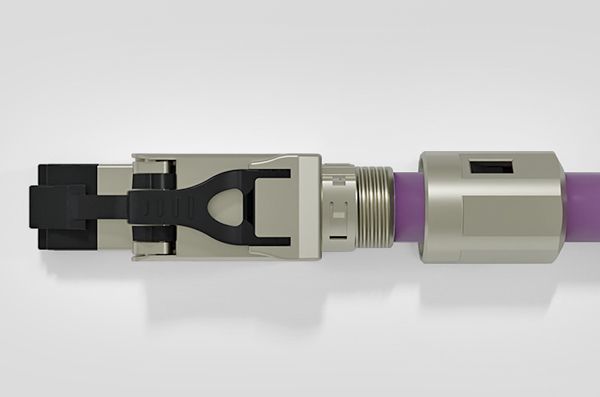 Single rear cable retention