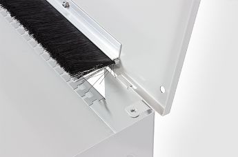 Hinged and removable lid